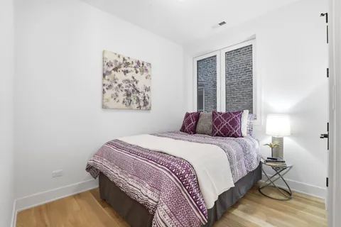 $674,999 | 1325 North Artesian Avenue, Unit 2, Chicago, IL 60622