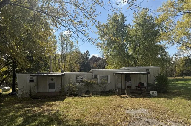 $45,000 | 1240 Lake Viking Terrace, Altamont, MO 64620