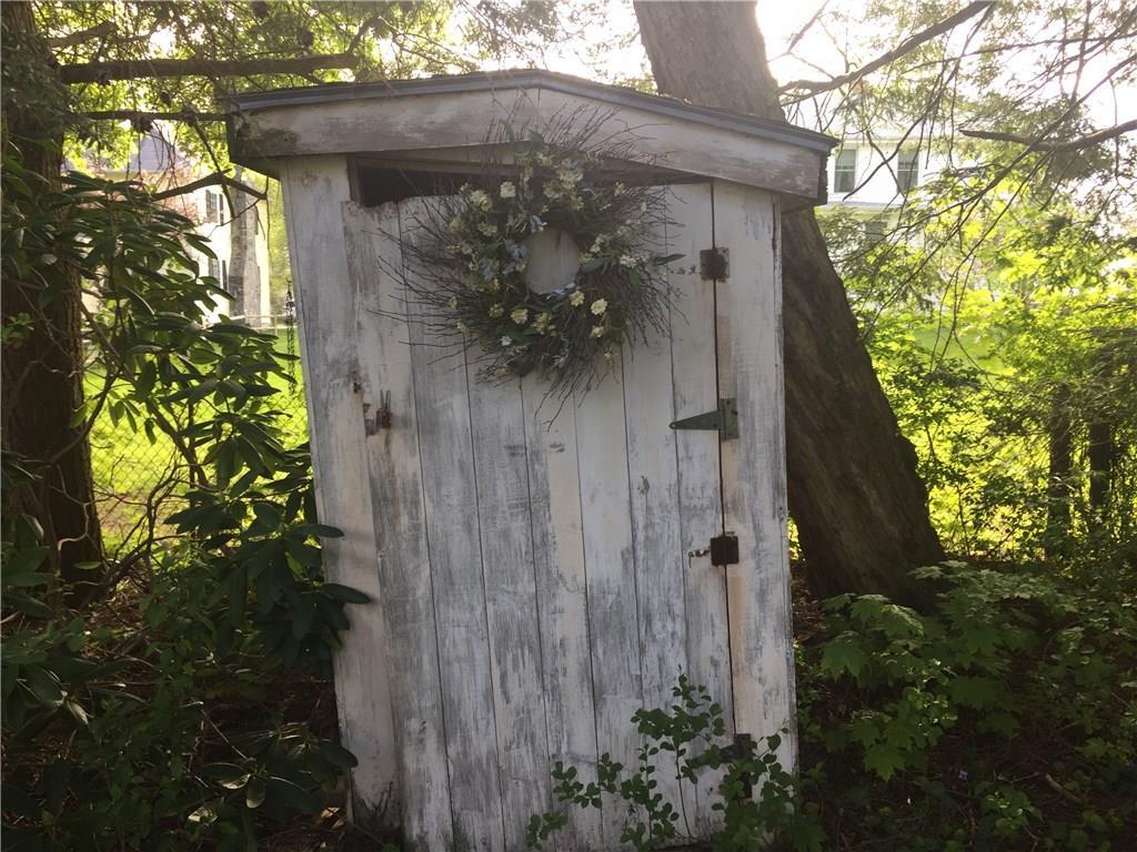 49 Strathmore Road South Portland, ME 04106 - Photo 20 of 23 Shabby chic garden shed.