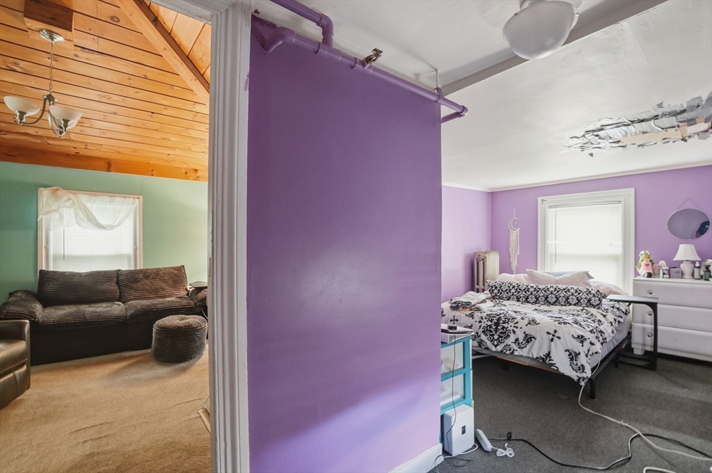 556 High Street Fall River, MA 02720 - Photo 24 of 36