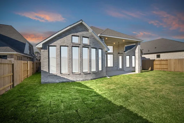 $649,990 | 3328 Bentwood Ranch Drive, Conroe, TX 77385