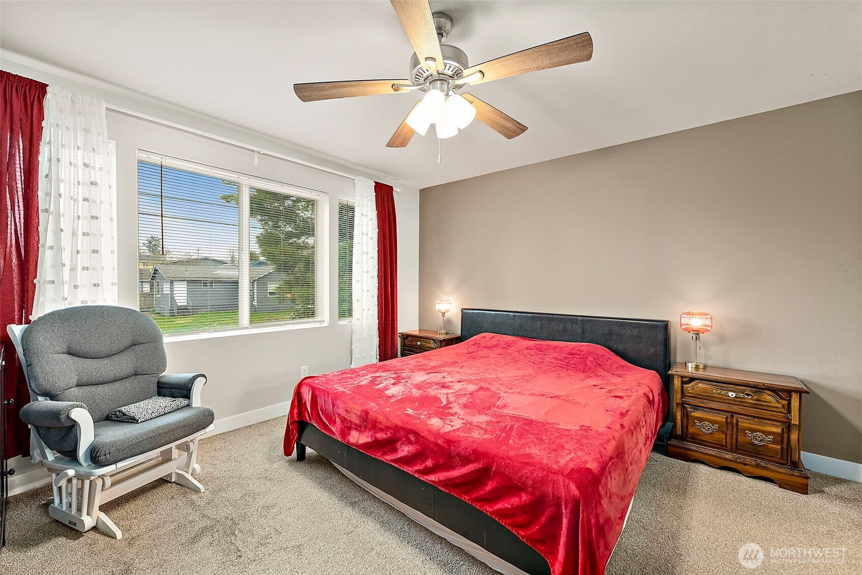 2806 Bowen Street Bremerton, WA 98310 - Photo 26 of 40