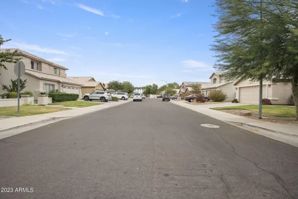 $3,200 | 7775 North 52nd Drive, Glendale, AZ 85301