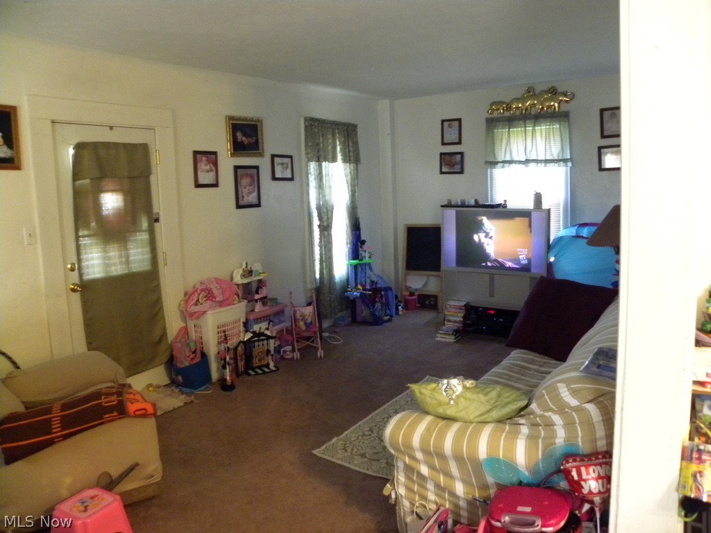 1602 East Prospect Road Ashtabula, OH 44004 - Photo 3 of 13