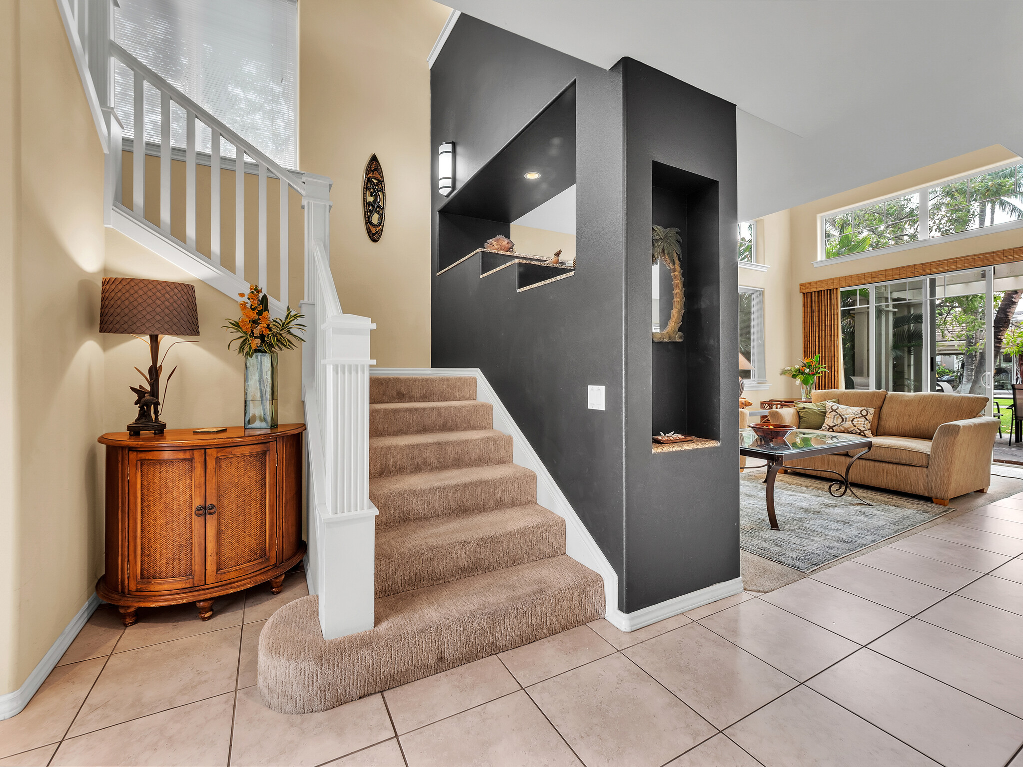 69-200 Pohakulana Place, Unit L4 Waikoloa, HI 96738 - Photo 2 of 29 a view of entryway and hall