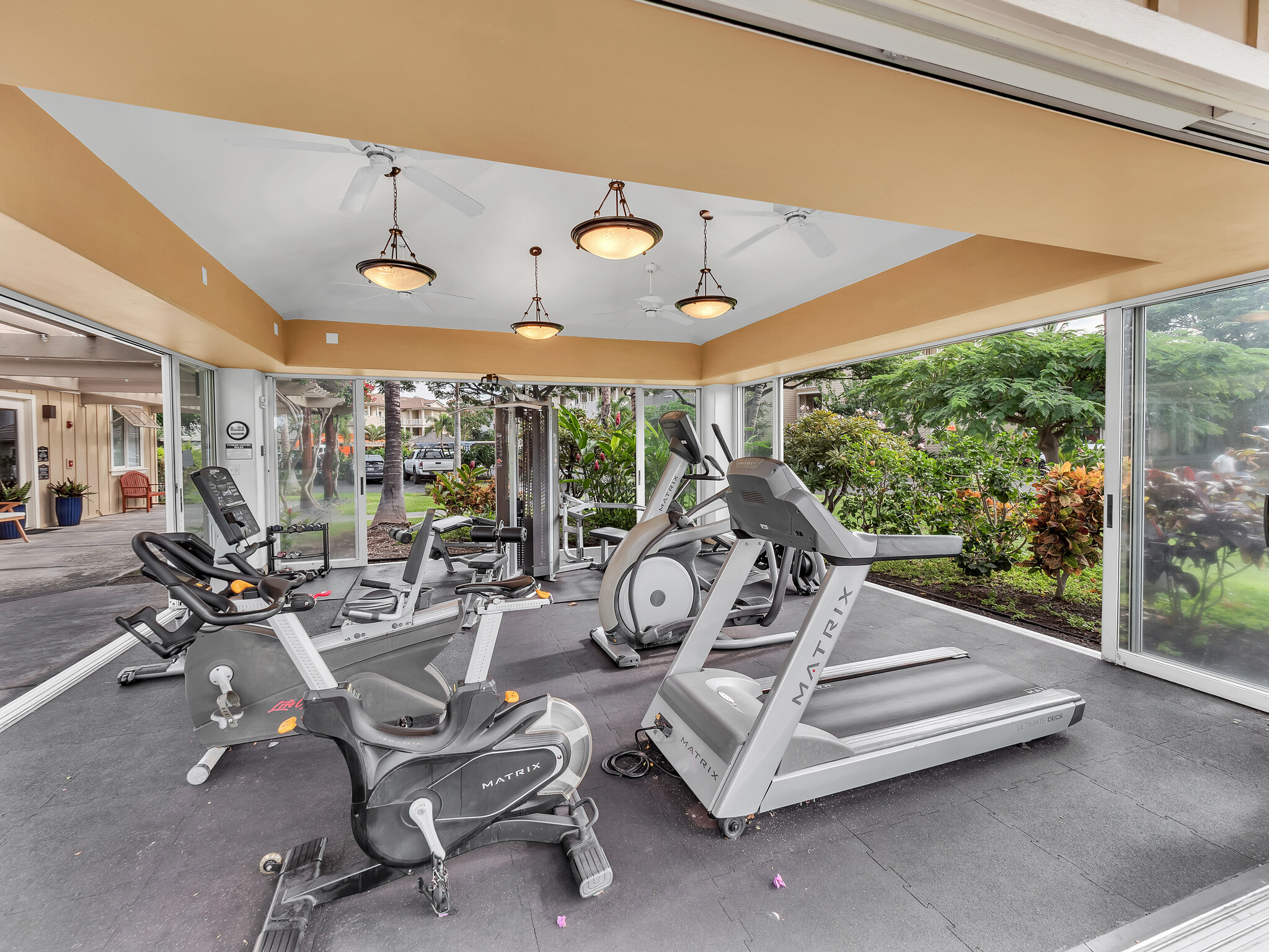 69-200 Pohakulana Place, Unit L4 Waikoloa, HI 96738 - Photo 24 of 29 a view of a patio with table and chairs