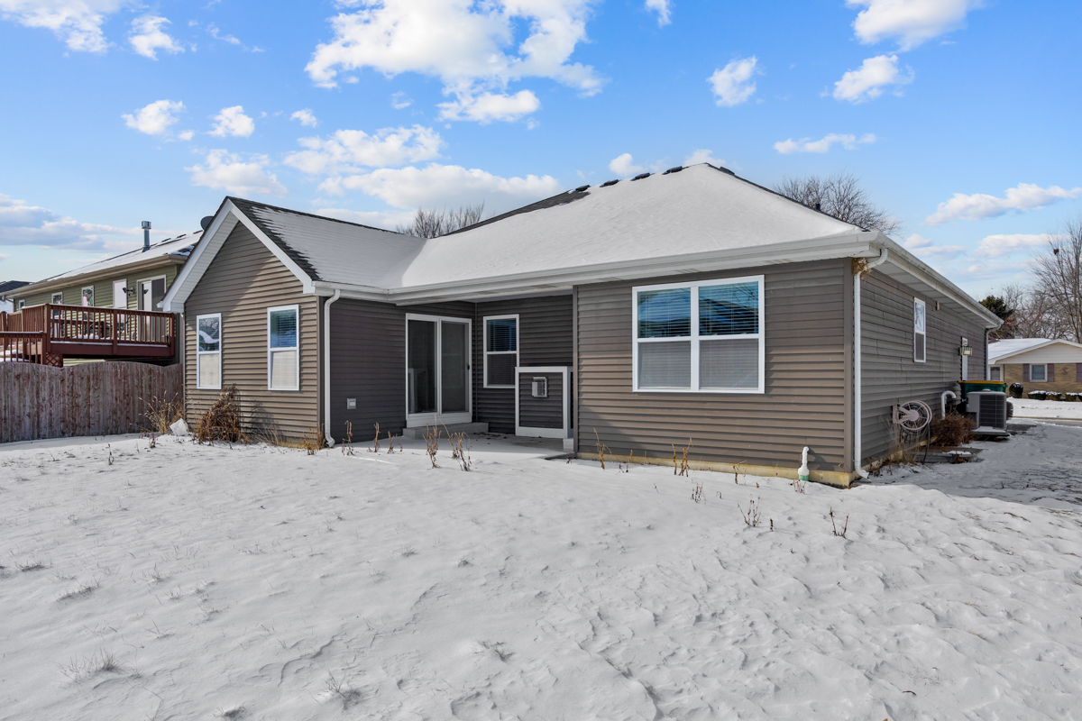 1310 Burry Street Joliet, IL 60435 - Photo 23 of 26