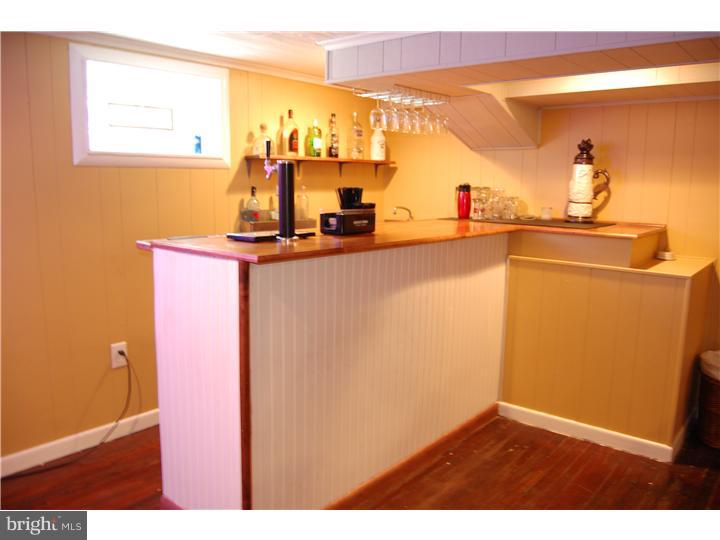 1122 Wynnbrook Road Secane, PA 19018 - Photo 10 of 19 Basement - Finished