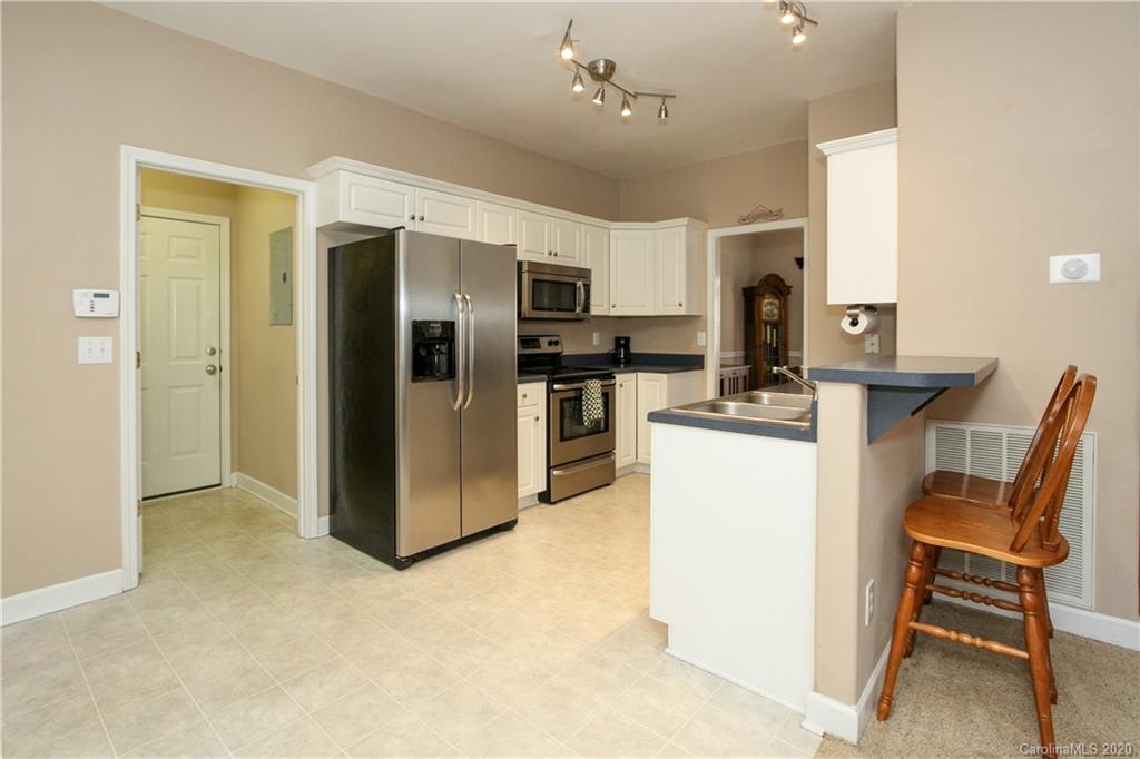 2293 Crosstrail Ridge Rock Hill, SC 29732 - Photo 14 of 48 Gallery Image 14