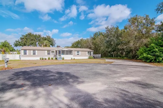 $300,000 | 10404 Hawk Court, Riverview, FL 33578