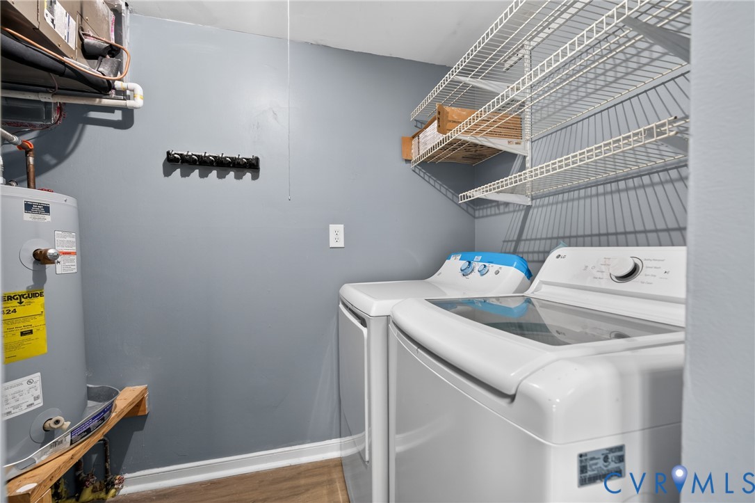 10050 Purcell Road Richmond, VA 23228 - Photo 12 of 26 a utility room with dryer and washer