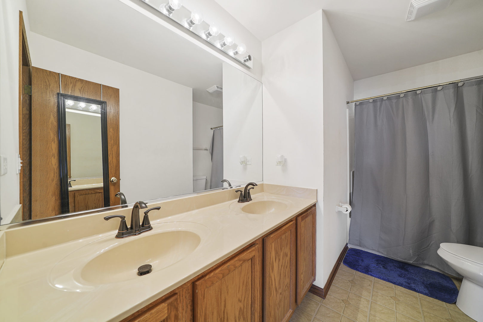 1815 Blue Ridge Drive Plainfield, IL 60586 - Photo 14 of 32