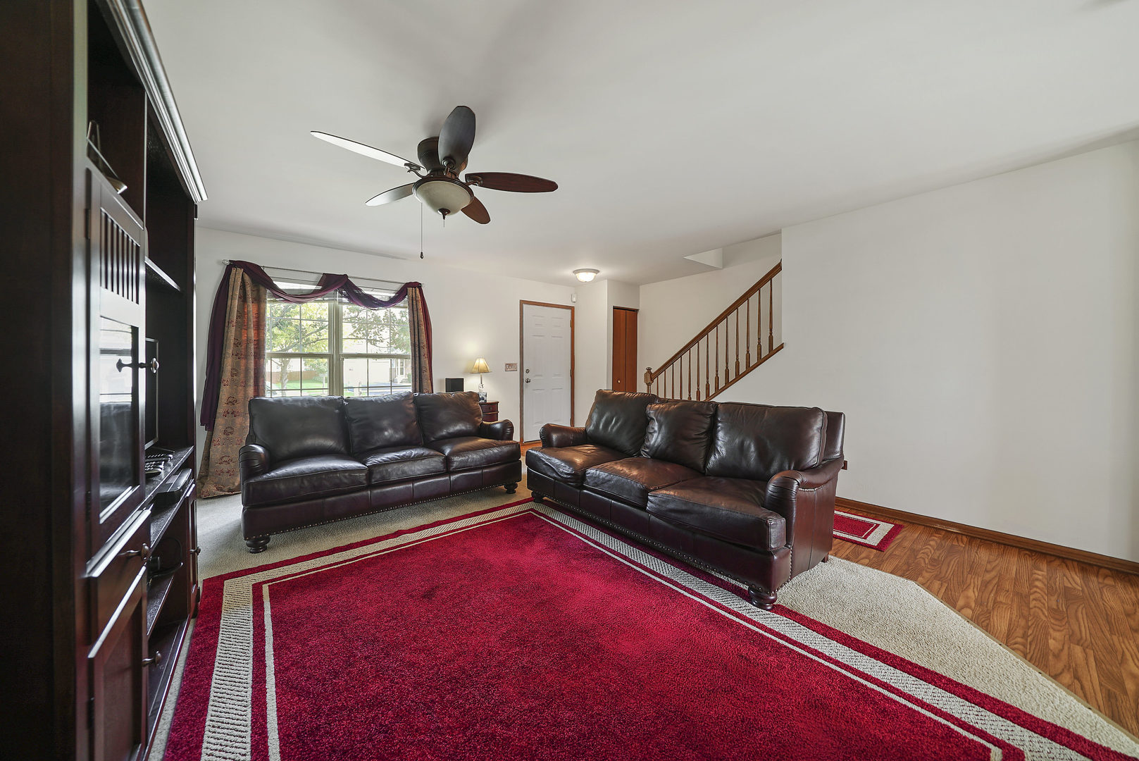 1815 Blue Ridge Drive Plainfield, IL 60586 - Photo 5 of 32
