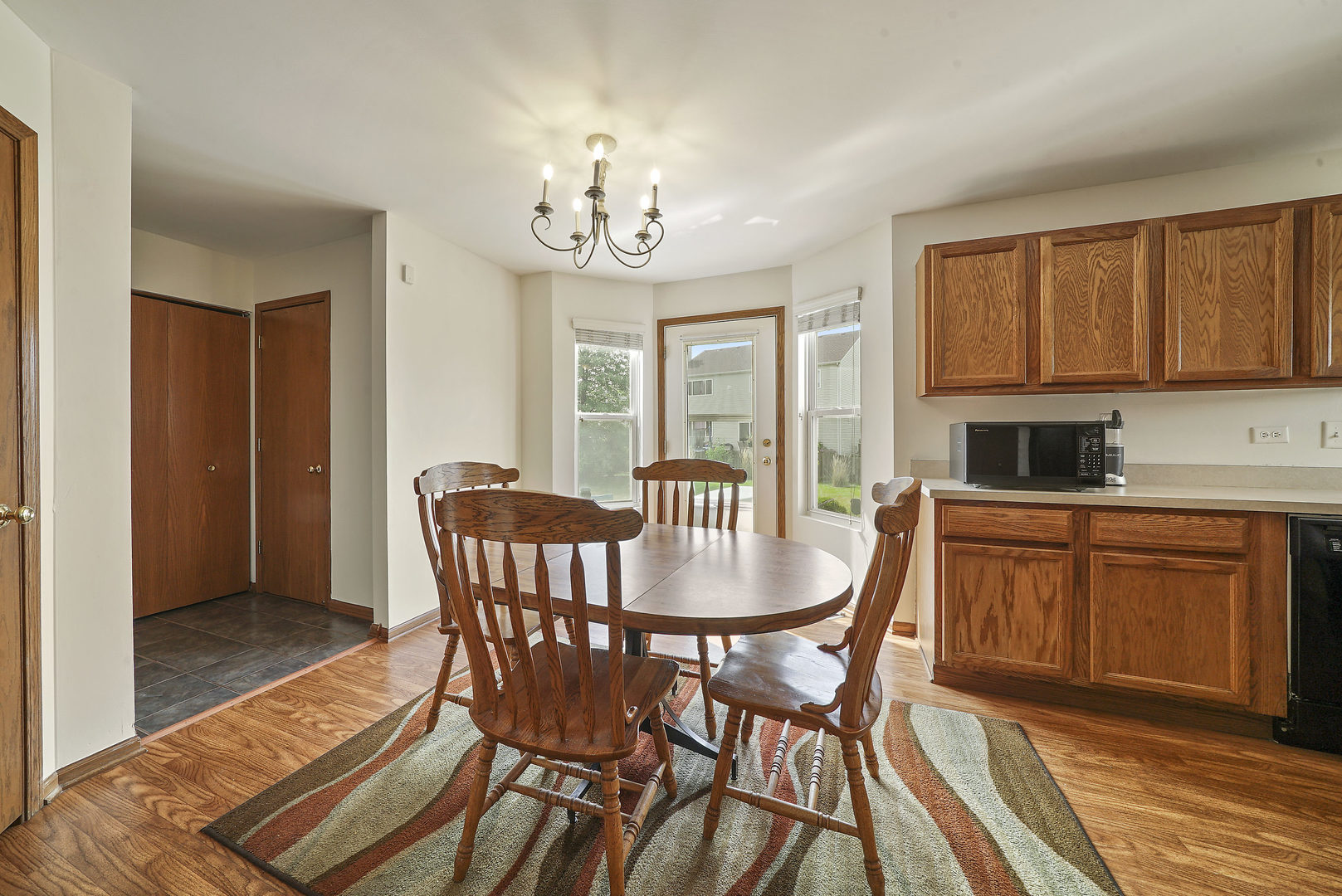 1815 Blue Ridge Drive Plainfield, IL 60586 - Photo 7 of 32