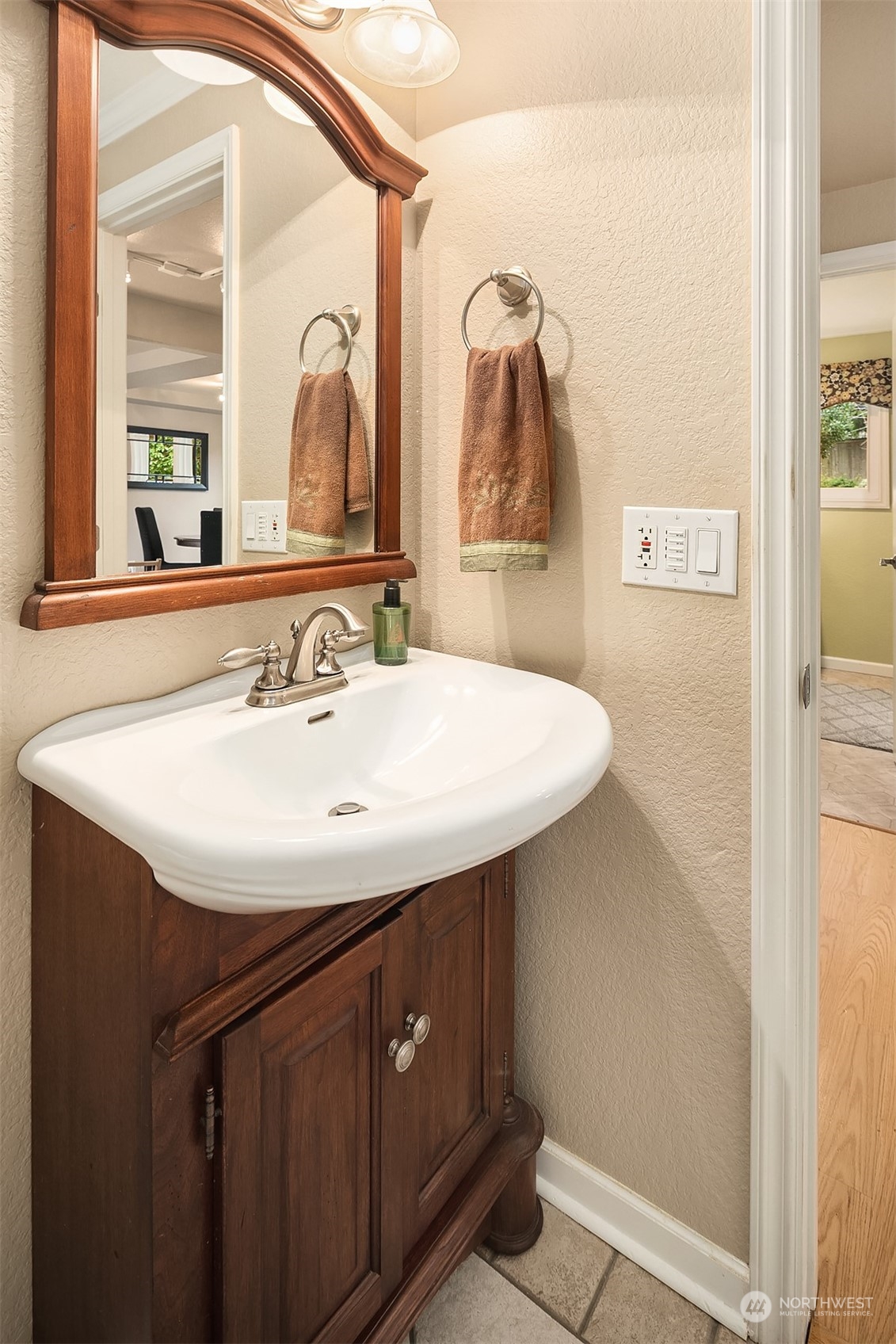 2200 236th Street Southeast Bothell, WA 98021 - Photo 11 of 37 Gallery Image 11