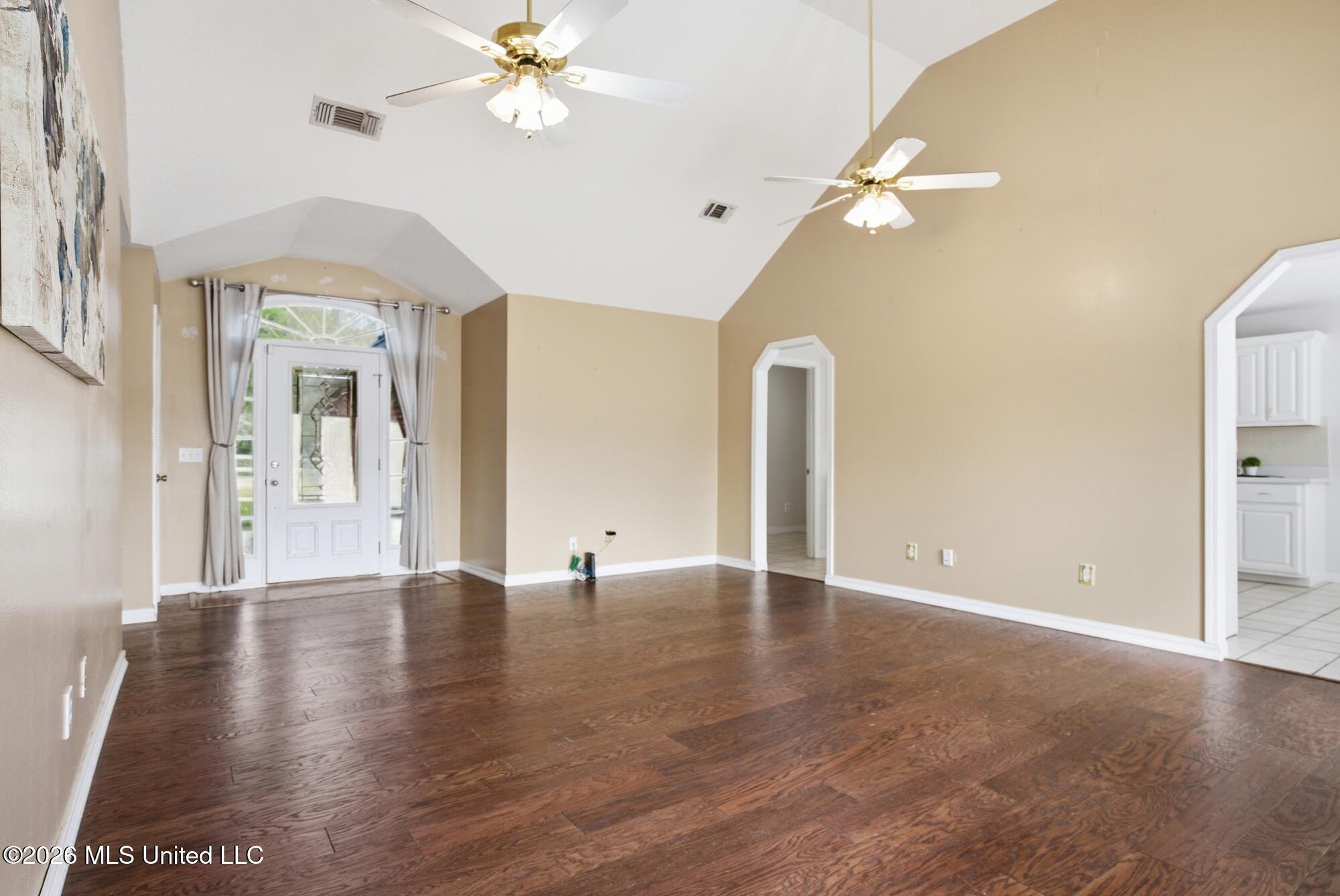 116 Vaughn Drive Lucedale, MS 39452 - Photo 5 of 42 5_dsc00121
