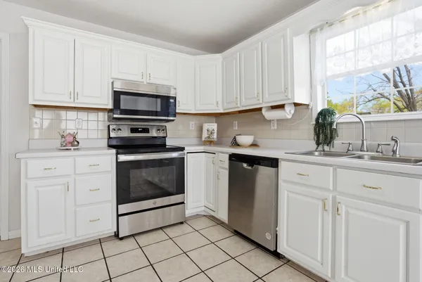 $359,999 | 116 Vaughn Drive, Lucedale, MS 39452
