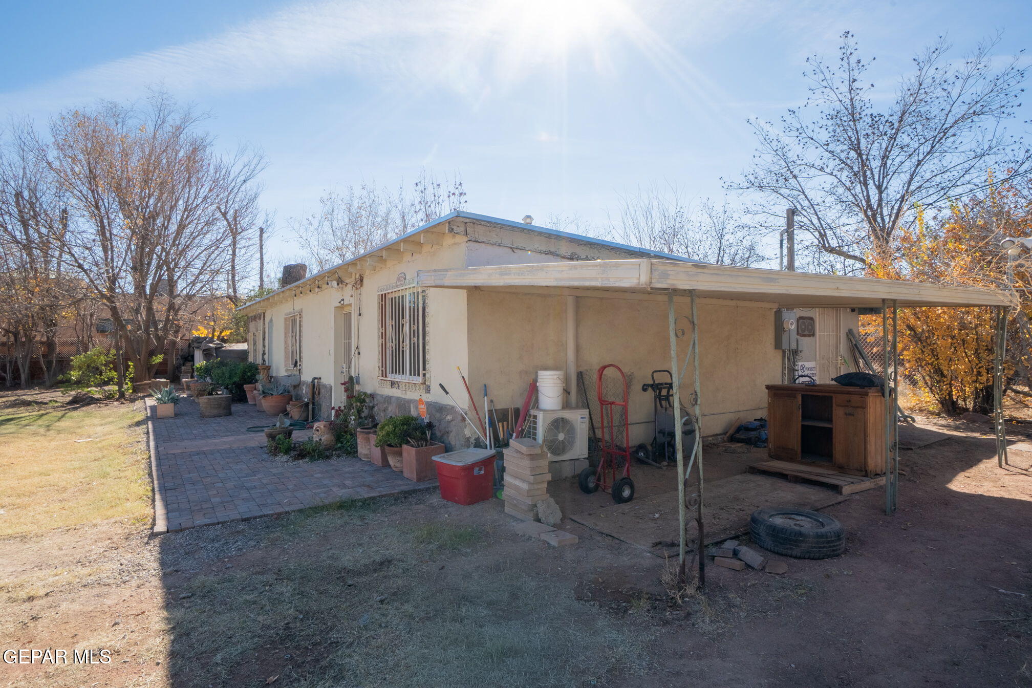4112 Roxbury Drive El Paso, TX 79922 - Photo 6 of 18 Carport
