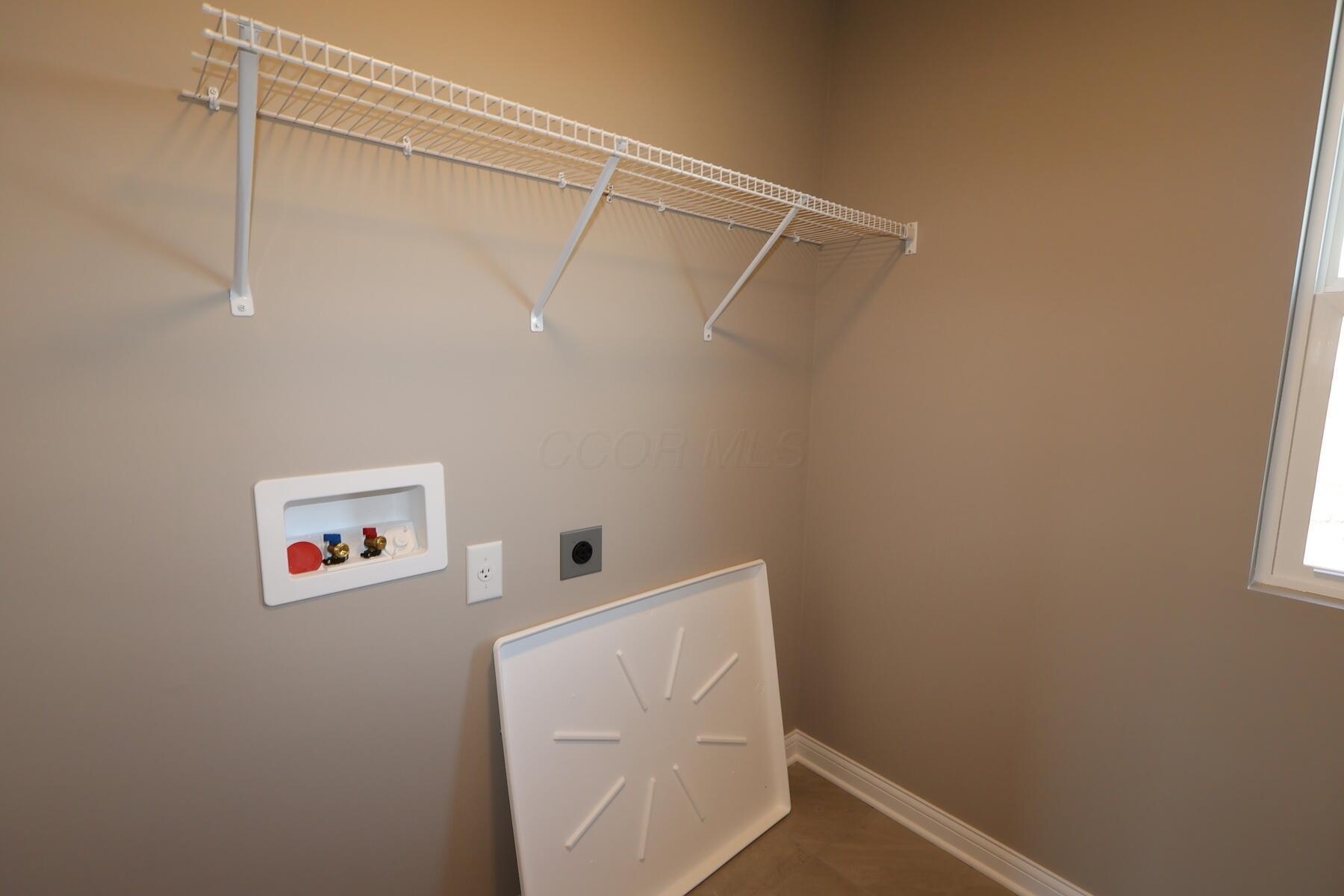 338 Cherry Hills Road Commercial Point, OH 43116 - Photo 16 of 27 Laundry Room