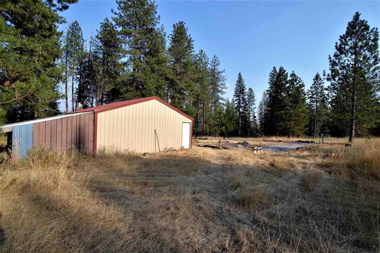9011 East Bridges Road Elk, WA 99009 - Photo 7 of 20