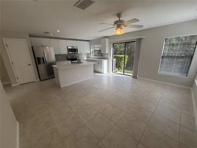 $2,395 | 5210 Windsor Lake Circle, Sanford, FL 32773