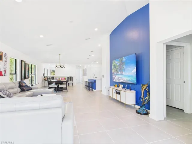 $375,000 | 5683 Mayflower Way, Unit 901, Ave Maria, FL 34142