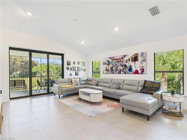 $375,000 | 5683 Mayflower Way, Unit 901, Ave Maria, FL 34142