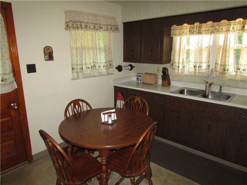 317 Rock Run Road Elizabeth, PA 15037 - Photo 8 of 20 Kitchen.