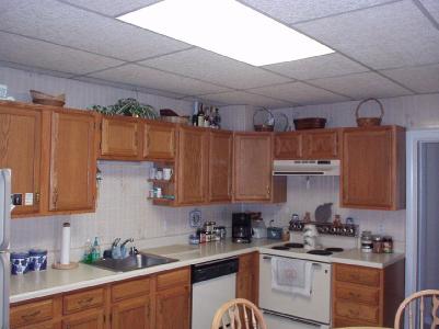 6304 Jacksonville Road Bath, PA 18014 - Photo 4 of 11 Kitchen