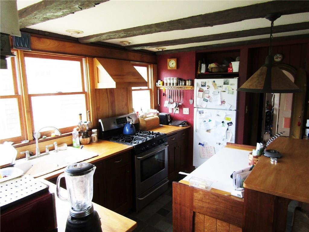 16 Warr Road Stonington, ME 04681 - Photo 7 of 33 Photo