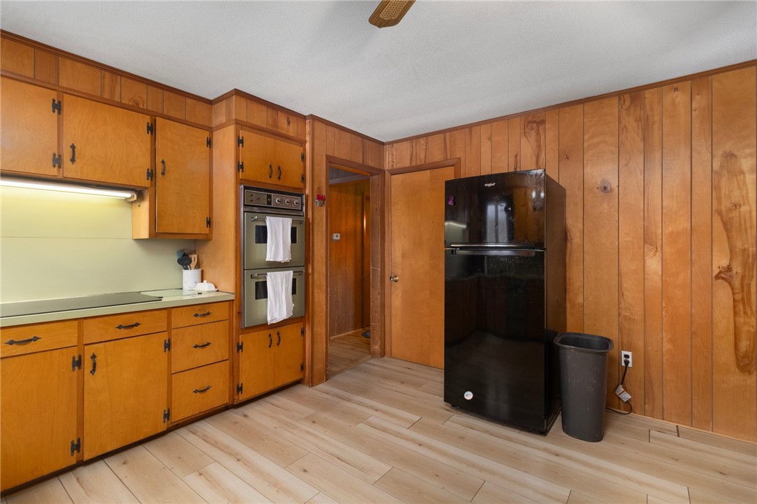 48 Batterson Avenue Westerly, RI 02891 - Photo 14 of 30