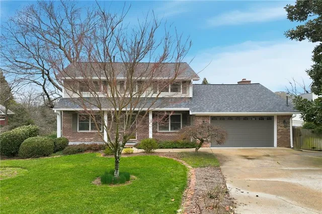 $749,900 | 1582 Riverside Drive, Gainesville, GA 30501