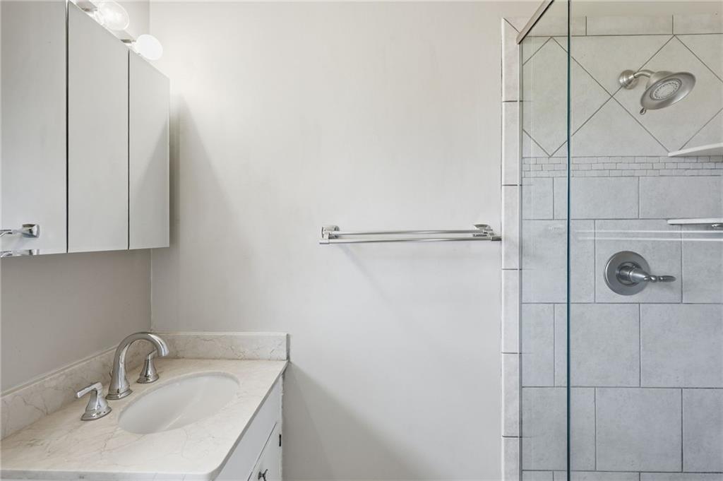 1582 Riverside Drive Gainesville, GA 30501 - Photo 25 of 33