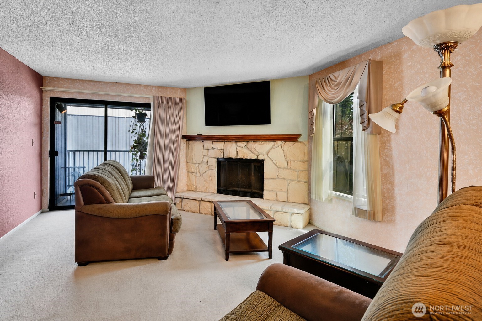 8015 196th Street Southwest, Unit 4A Edmonds, WA 98026 - Photo 7 of 30