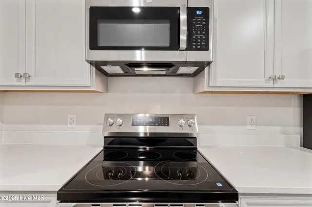 $1,825 | 2084 Parow Lane Northwest, Unit E, Ash, NC 28420