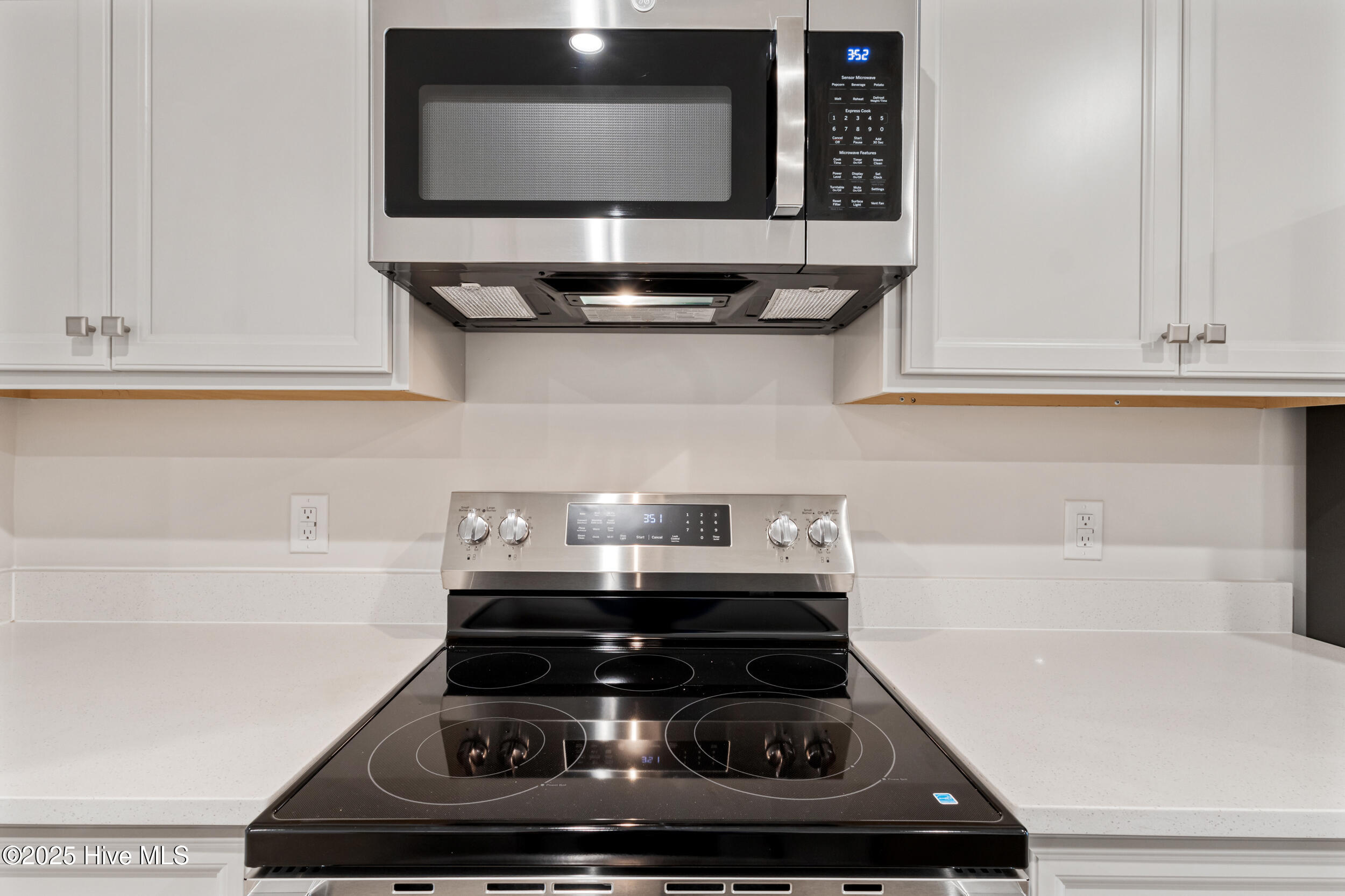 2084 Parow Lane Northwest, Unit E Ash, NC 28420 - Photo 13 of 32 13_jms_27