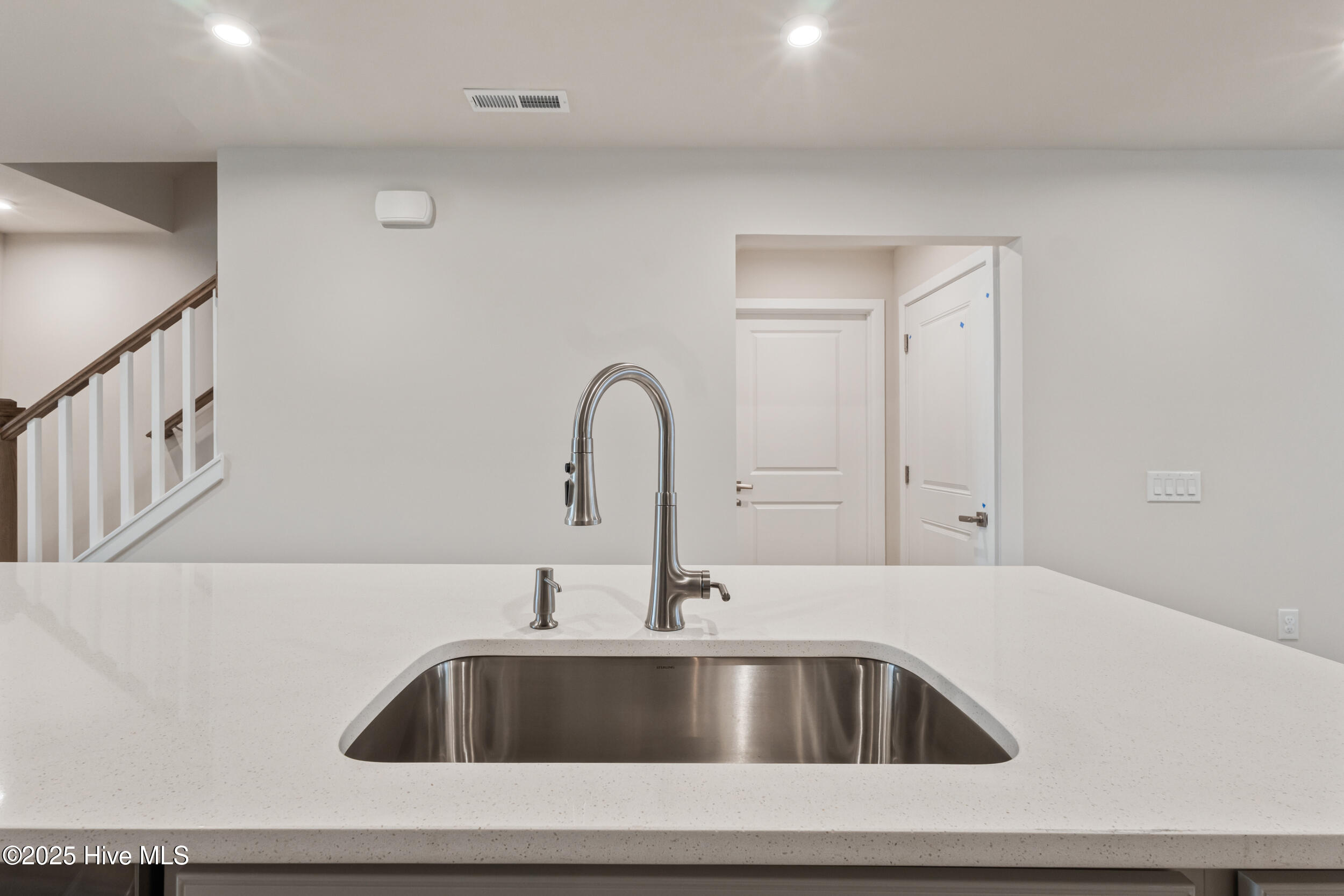 2084 Parow Lane Northwest, Unit E Ash, NC 28420 - Photo 14 of 32 14_jms_28