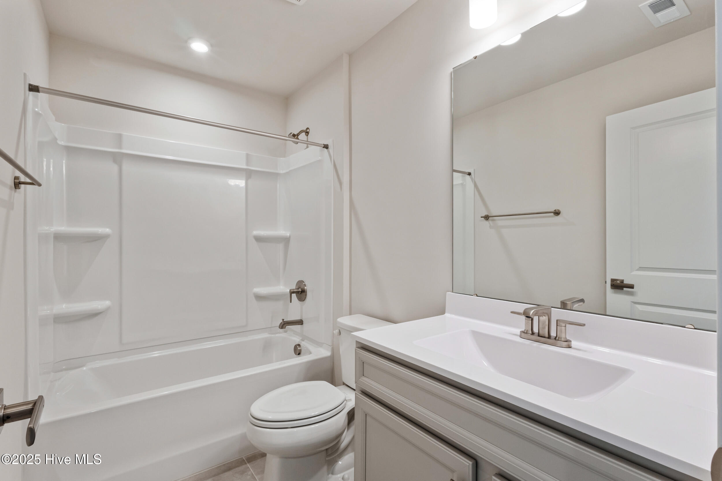 2084 Parow Lane Northwest, Unit E Ash, NC 28420 - Photo 28 of 32 28_jms_70