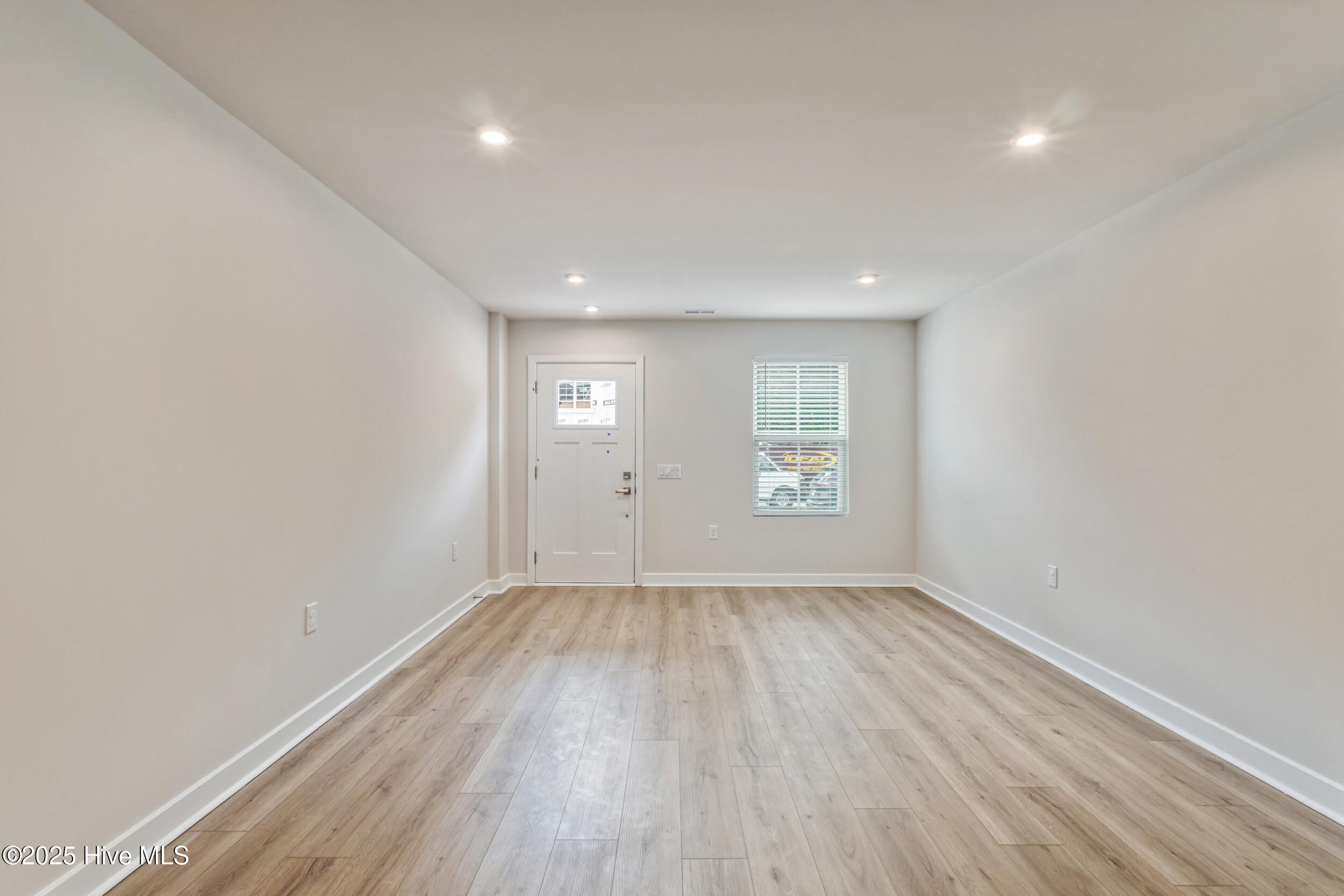 2084 Parow Lane Northwest, Unit E Ash, NC 28420 - Photo 7 of 32 7_jms_15