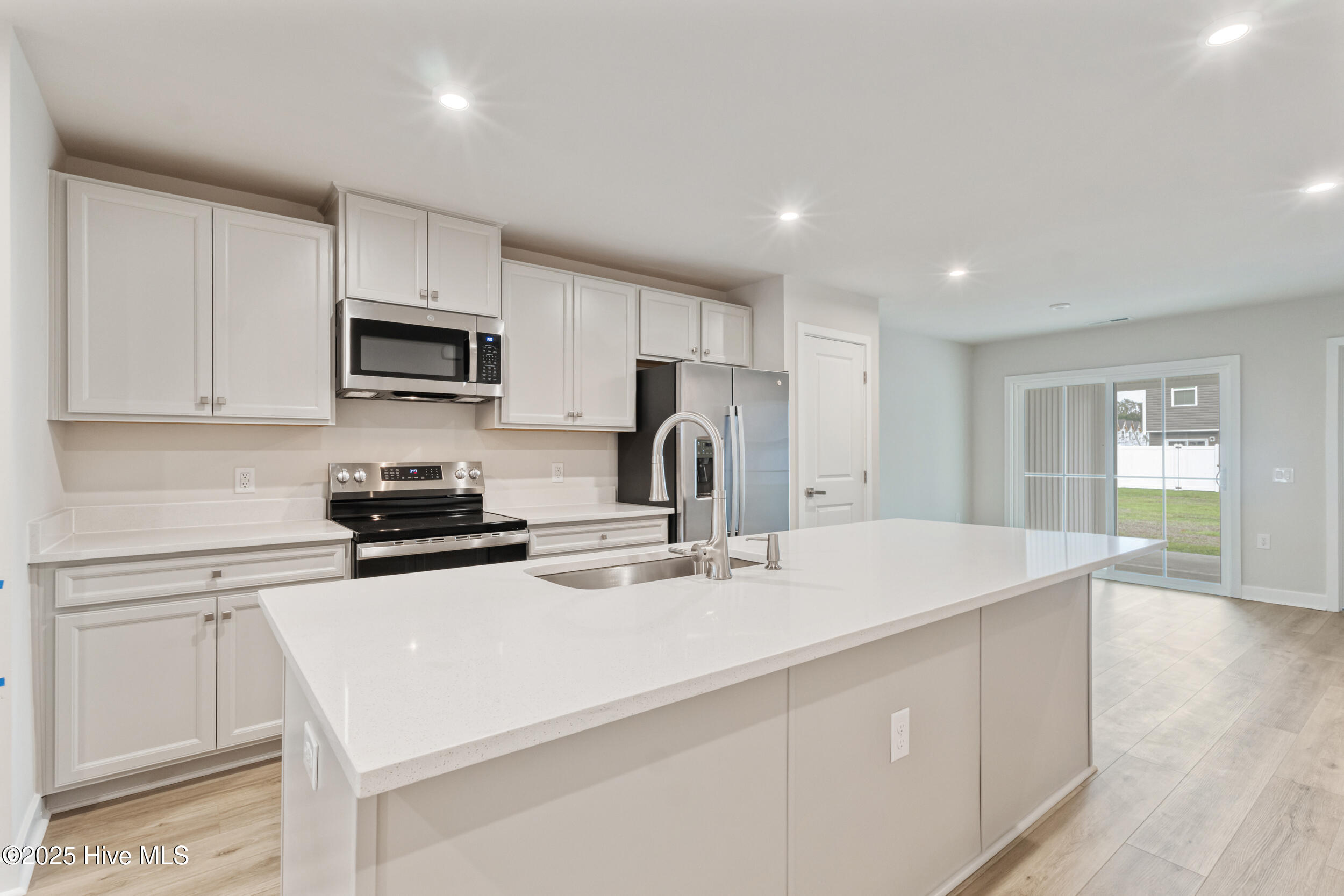 2084 Parow Lane Northwest, Unit E Ash, NC 28420 - Photo 9 of 32 9_jms_18