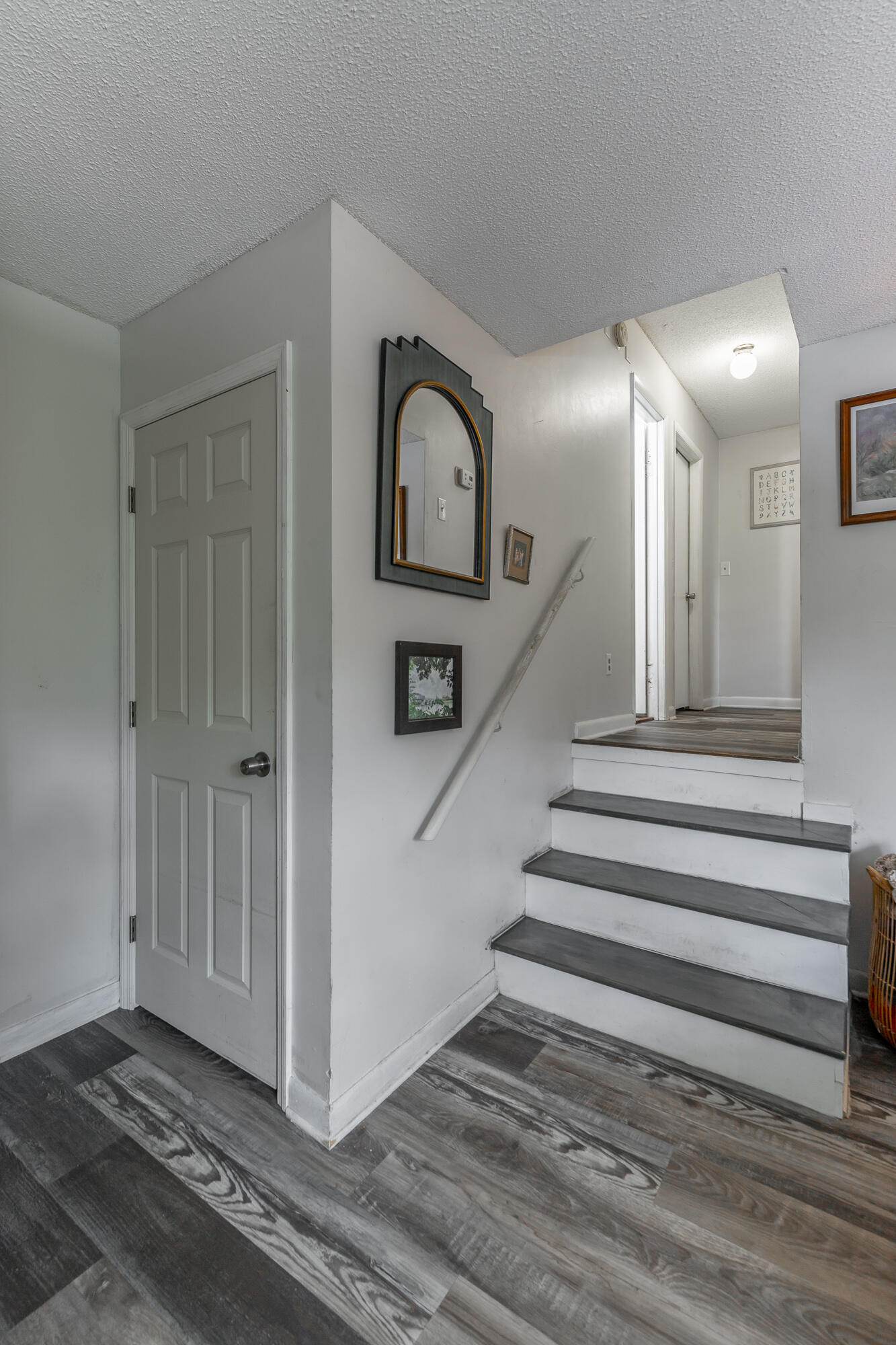 1315 Coffelt Road Hixson, TN 37343 - Photo 10 of 55 1315 Coffelt Road HD-7