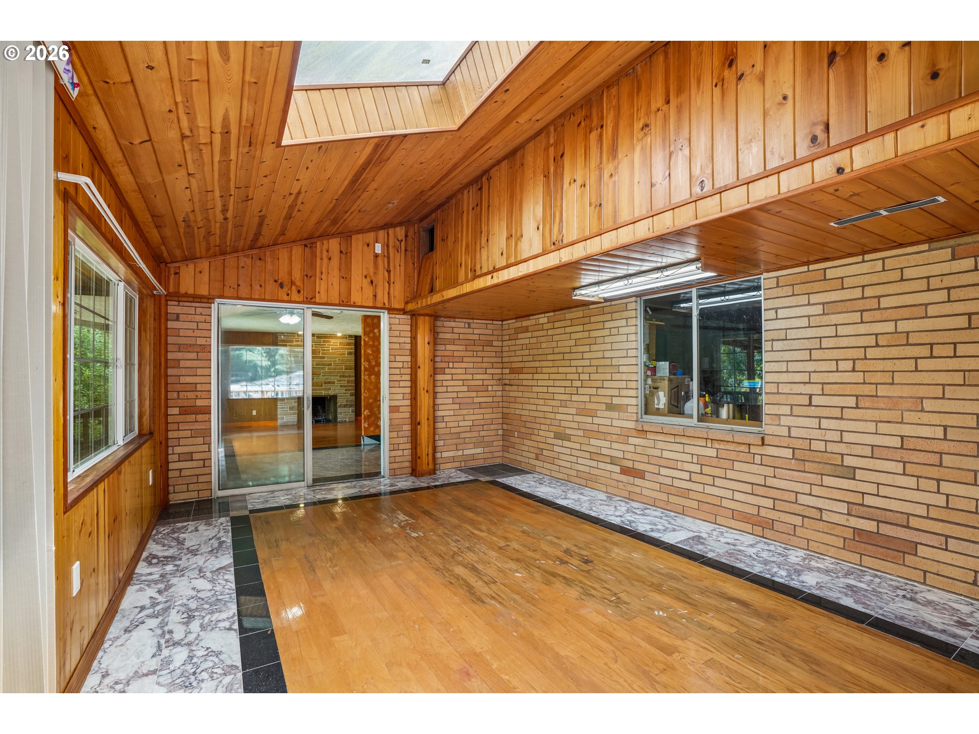 10975 Southwest Walnut Street Portland, OR 97223 - Photo 16 of 40