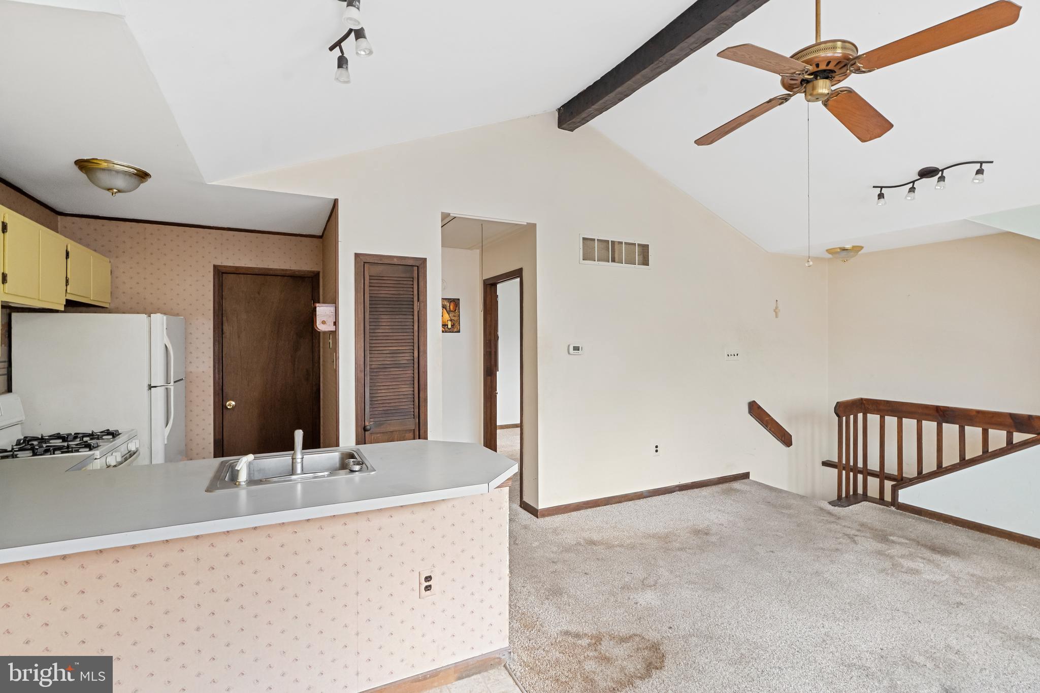 60 Palethorpe Avenue Clementon, NJ 08021 - Photo 33 of 38