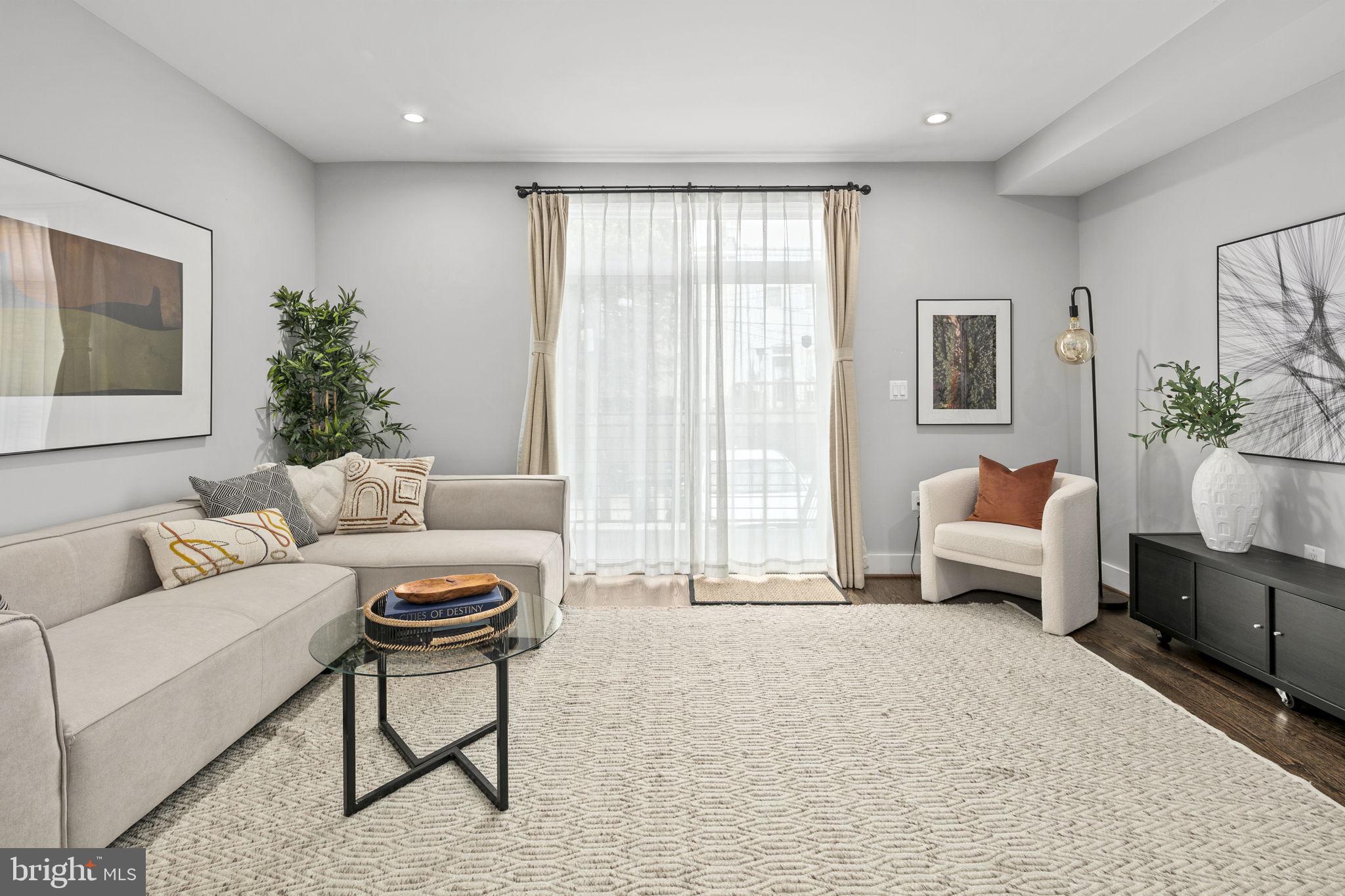 16 T Street Northeast, Unit 1 Washington, DC 20002 - Photo 20 of 48 Recessed lighting