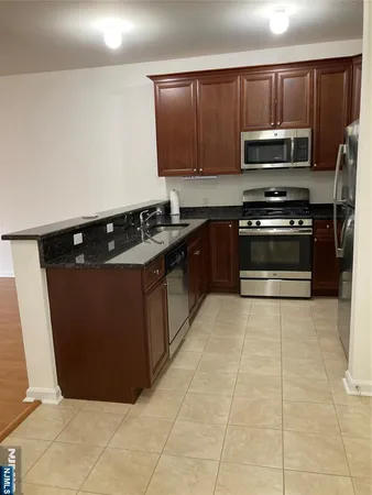 $369,000 | 526 Bushes Lane, Elmwood Park, NJ 07407