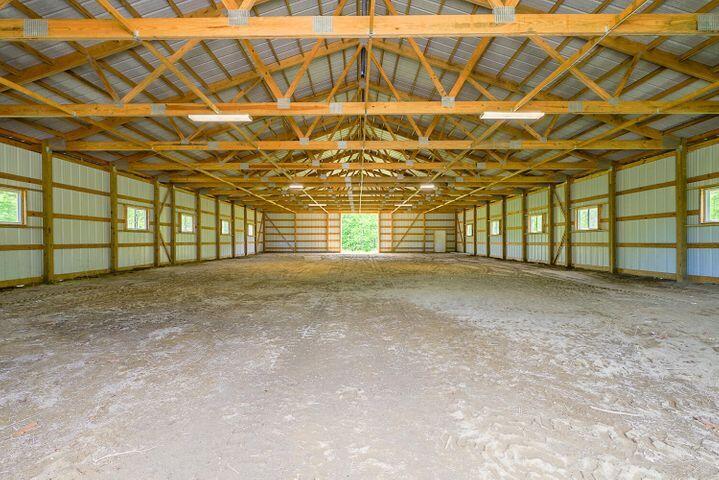 192 Banton Road Palermo, ME 04354 - Photo 35 of 40 inside arena