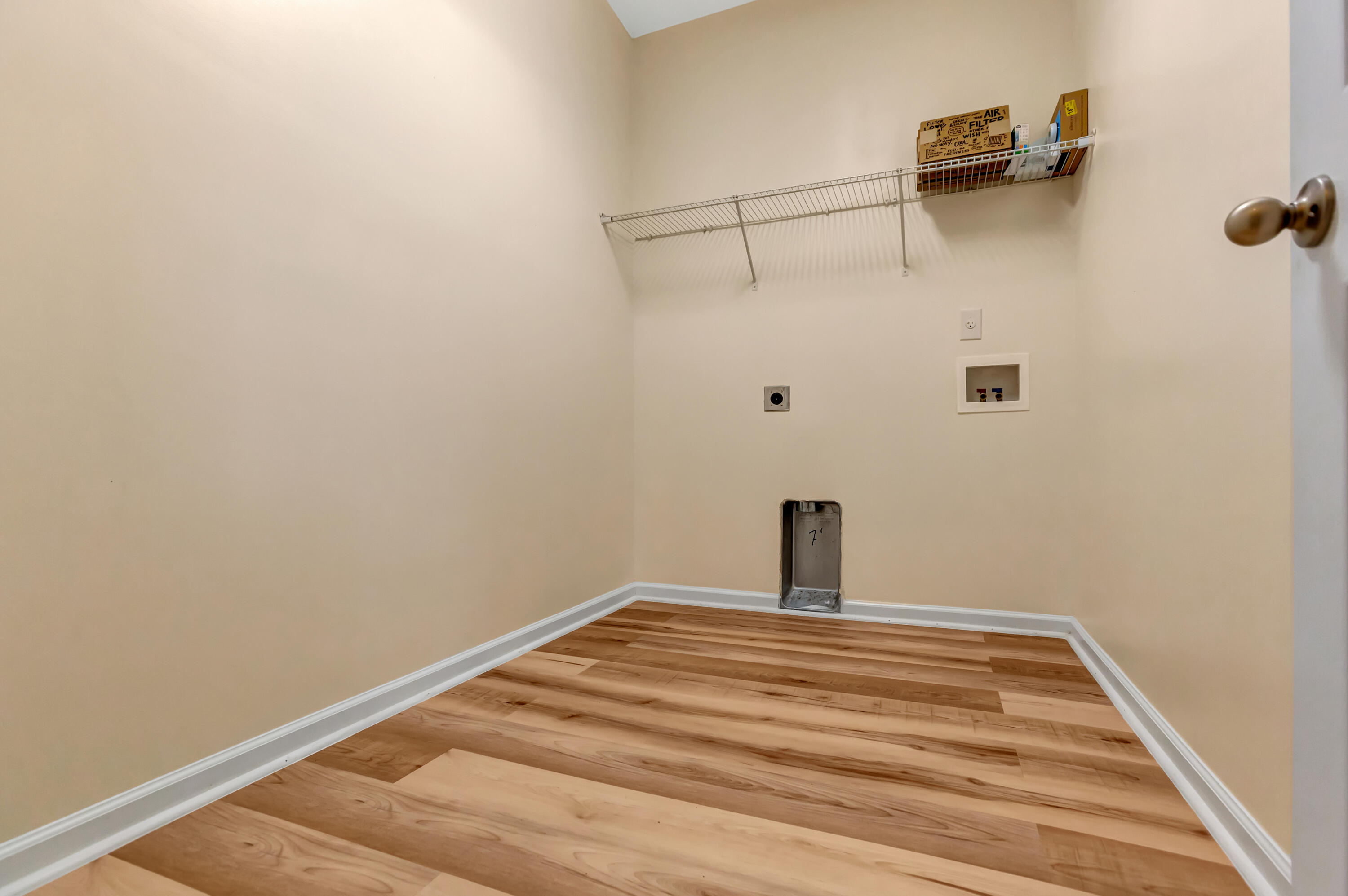 1313 Merchant Court Mount Pleasant, SC 29466 - Photo 13 of 30 296A4089