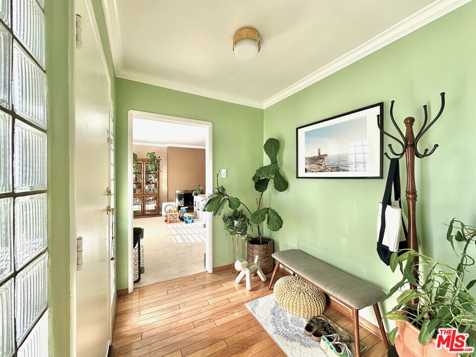 2132 Mcpherson Place Los Angeles, CA 90032 - Photo 9 of 28 a view of a room with gym equipment