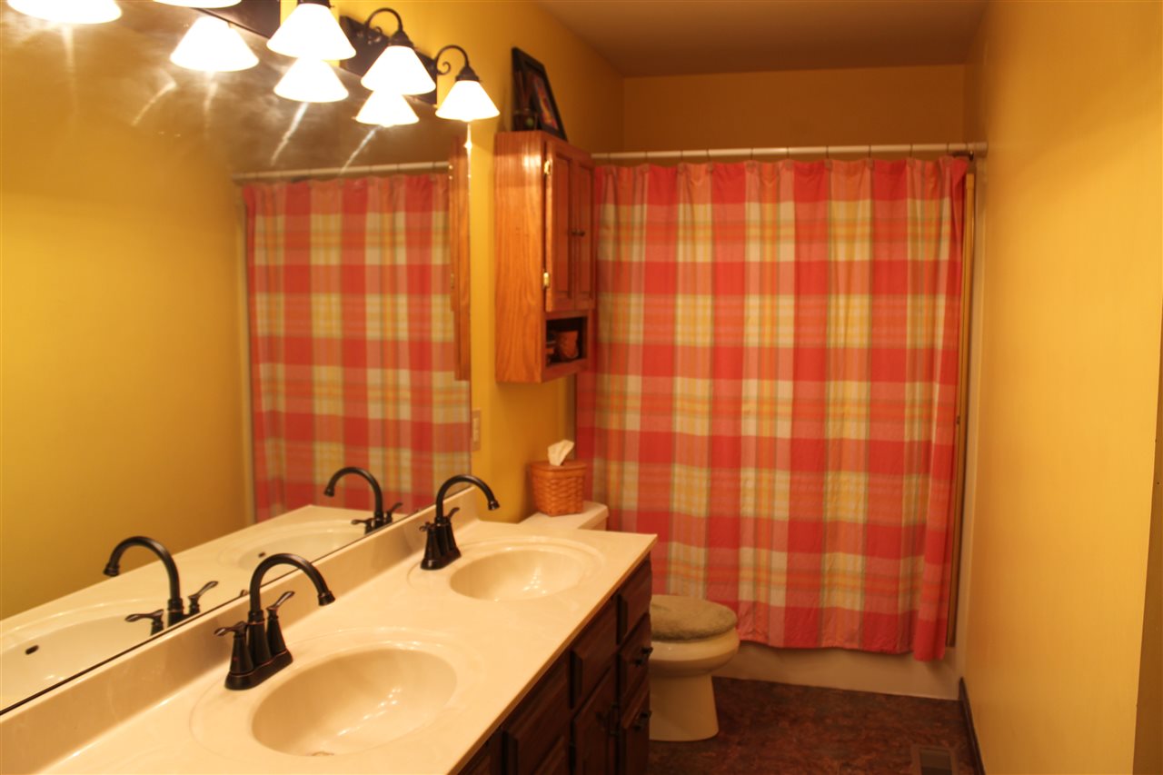 6288 Yankeetown Road Newburgh, IN 47630 - Photo 13 of 26 Gallery Image 13