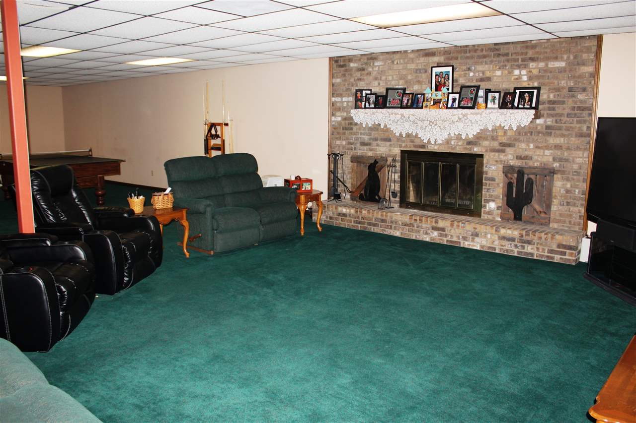 6288 Yankeetown Road Newburgh, IN 47630 - Photo 17 of 26 Gallery Image 17